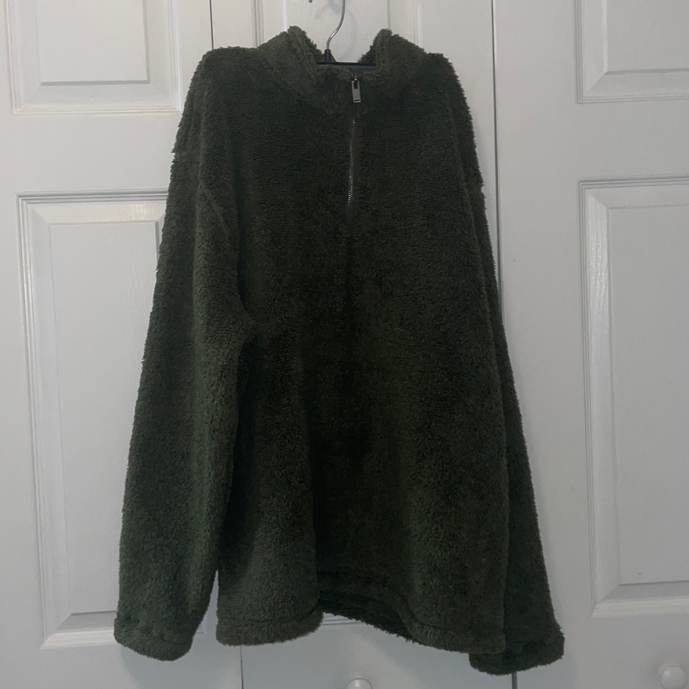 ROWM JACKET NEW SIZE XL, last one! Very comfy!
